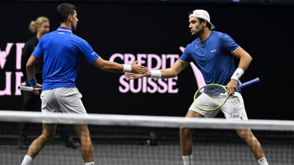 Tras el adiós de Federer, Djokovic acerca a Europa al título en la Laver Cup