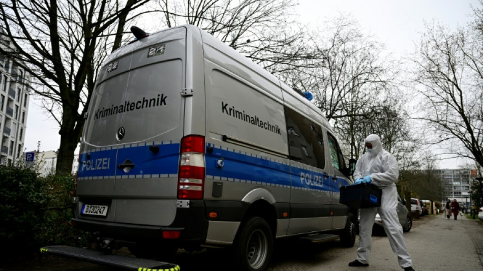 Solidaritätskundgebung für Daniela Klette und Gegendemo in Niedersachsen