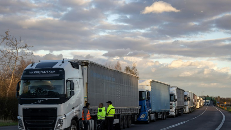 Polnische Bauern heben alle Blockaden an der Grenze zur Ukraine auf 