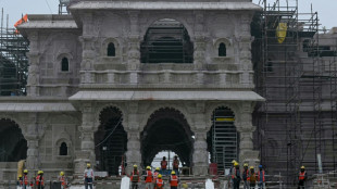 El nacionalista Modi inaugura un templo hinduista sobre ruinas de mezquita demolida en India