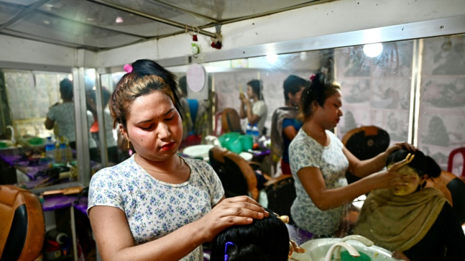 Trans Rohingya refugee fights prejudice with beauty