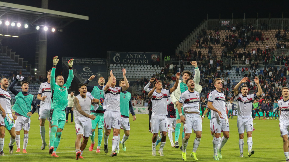 Il Bologna vince 2-0 a Cagliari e risale in classifica.