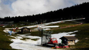 Douceur et pluie sabotent l'ouverture de la saison de ski alpin