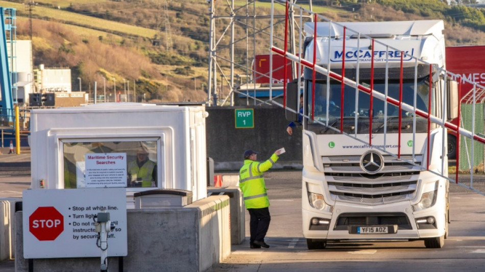 Brexit beschert britischen Firmen bislang nur "höhere Kosten und mehr Bürokratie"