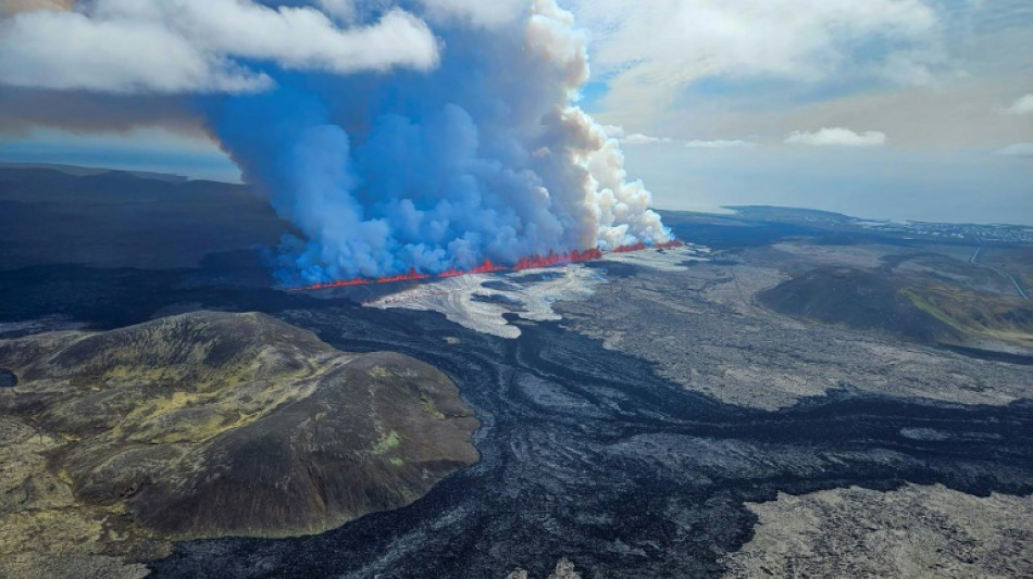 Nueva erupción volcánica en la península islandesa de Reikjanes