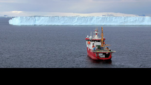 La nave da ricerca Laura Bassi riparte verso l'Antartide