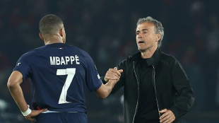 Mbappé "es una leyenda del París SG", elogia Luis Enrique