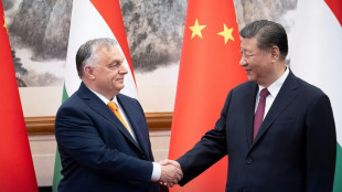 Xi Jinping appelle à "créer les conditions" pour un "dialogue direct" entre Kiev et Moscou