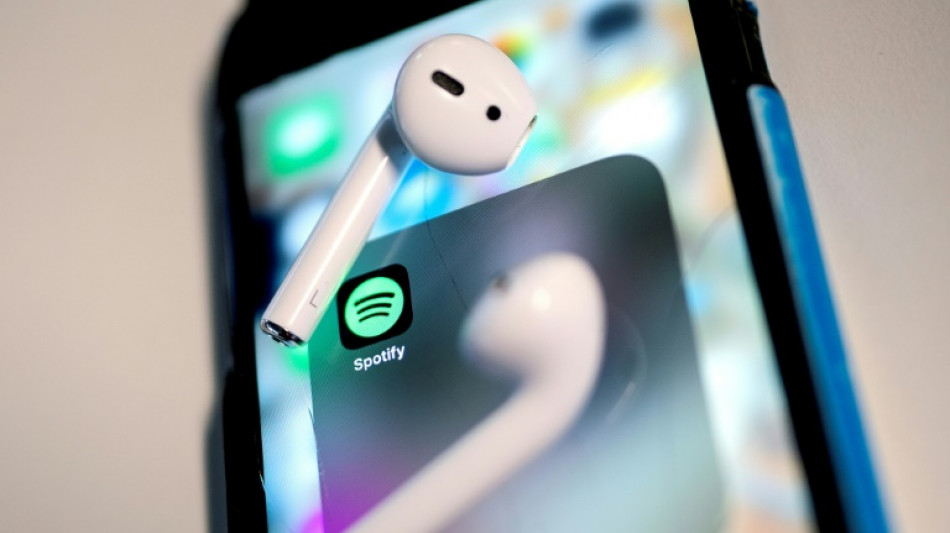 Spotify meldet trotz steigender Nutzerzahlen hohen Quartalsverlust - Aktie legt zu