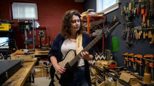 Aux Etats-Unis, une luthière française fabrique des guitares en champignon