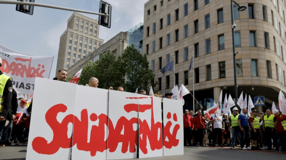 Tausende polnische Landwirte protestieren in Warschau gegen EU-Umweltpolitik