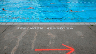 Schwimmbäder in Göttingen erlauben Baden "oben ohne" für alle an Wochenenden