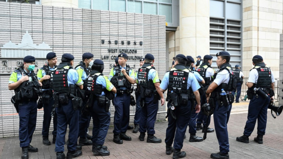 Hong Kong : 14 opposants reconnus coupables de subversion