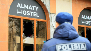 Mueren 13 personas en un incendio en un hotel de Kazajistán