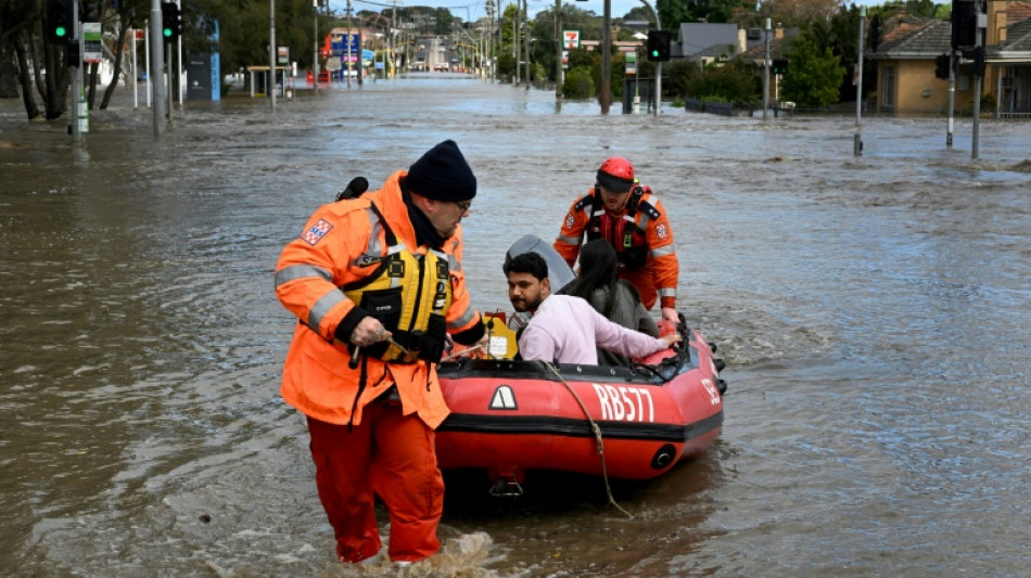 Inondations en Australie: des milliers de personnes appelées à évacuer