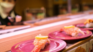 Bromas antihigiénicas en restaurantes de sushi generan indignación en Japón