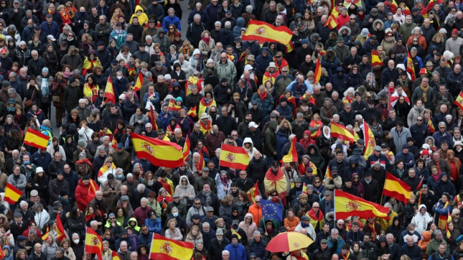 Spain MPs pass amnesty law for Catalan separatists