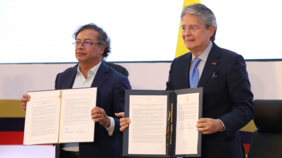 Colombia y Ecuador acuerdan luchar contra delitos ambientales