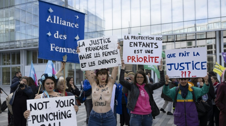 Proteste gegen sexualisierte Gewalt in Frankreich