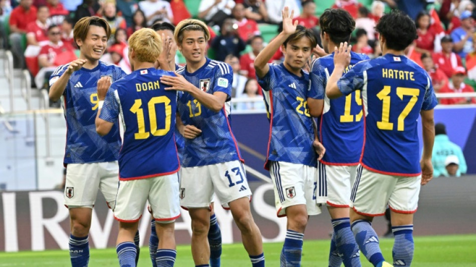 Japão vence Indonésia e vai às oitavas da Copa da Ásia