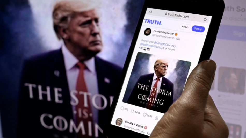 Google allows Donald Trump's Truth Social in Play Store