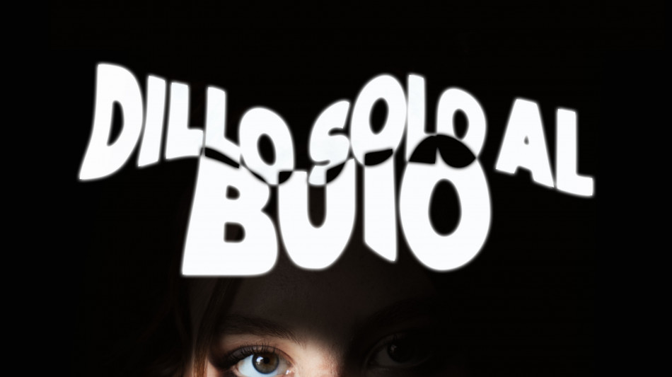 Elisa torna con l'inedito "Dillo solo al buio"