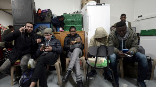 La llegada de migrantes desde España pone bajo presión centros de internamiento en Francia