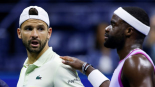 Tiafoe vai às semifinais do US Open após desistência de Dimitrov