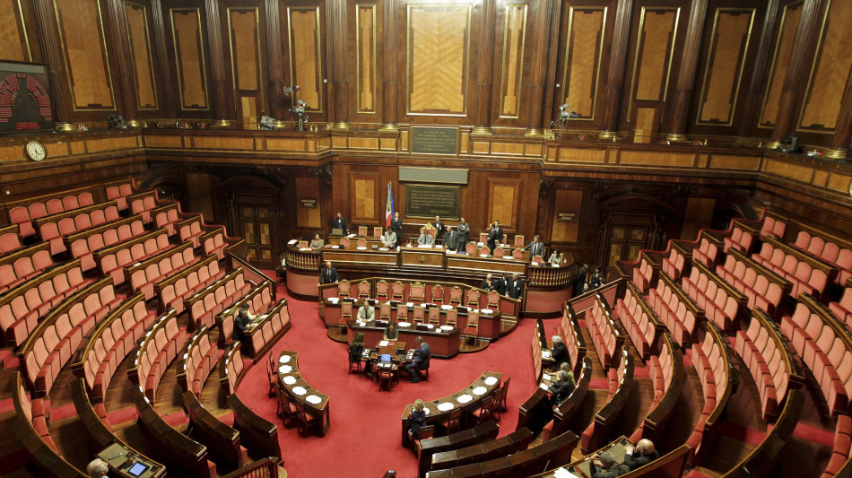 Il Senato approva il decreto Carceri. Ora il testo alla Camera