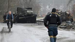 Russia forces regrouping to attack south, Ukraine president warns