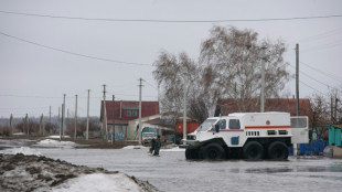 Thousands evacuated as Kazakhstan and Russia battle huge floods