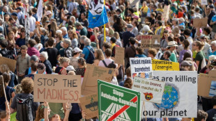 En Suisse, des milliers de personnes manifestent pour le climat