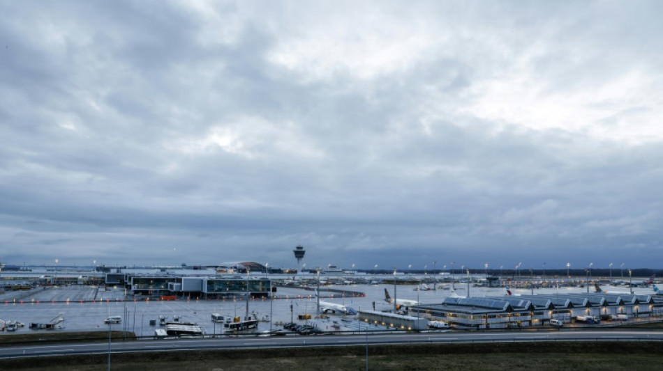 Klimaaktivisten blockieren Flughafen München