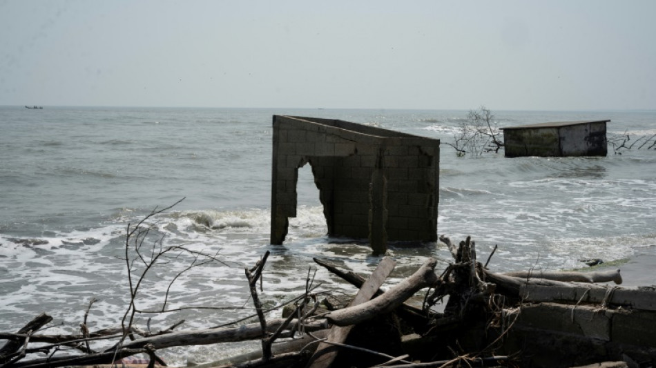 Presidenciales en México: un pueblo bajo el mar y récord de calor