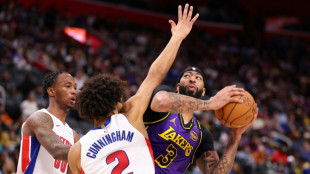 Amid injury concerns Davis says Lakers must be better