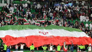 Tehran football derby ignites passions in Iran