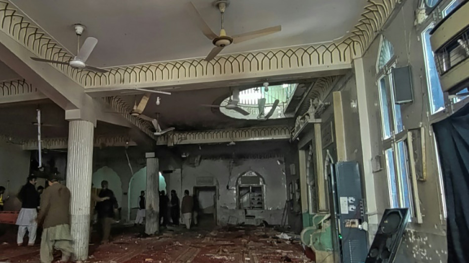 Pakistan: au moins 56 morts dans un attentat contre une mosquée de Peshawar