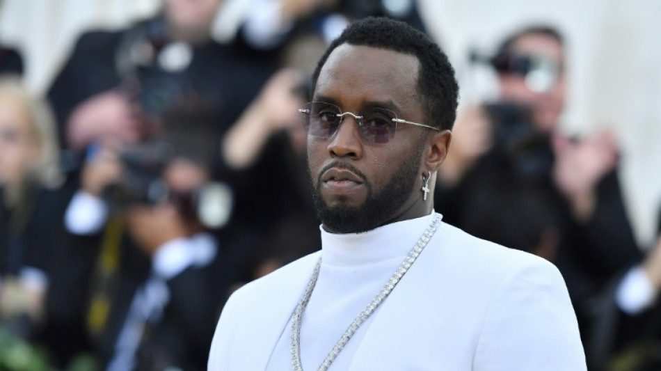 Perquisitions chez P. Diddy: son avocat dénonce une "chasse aux sorcières"