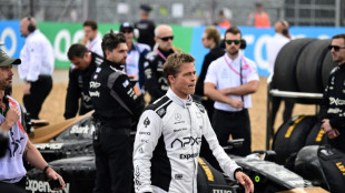 Brad Pitt filma em Silverstone durante GP