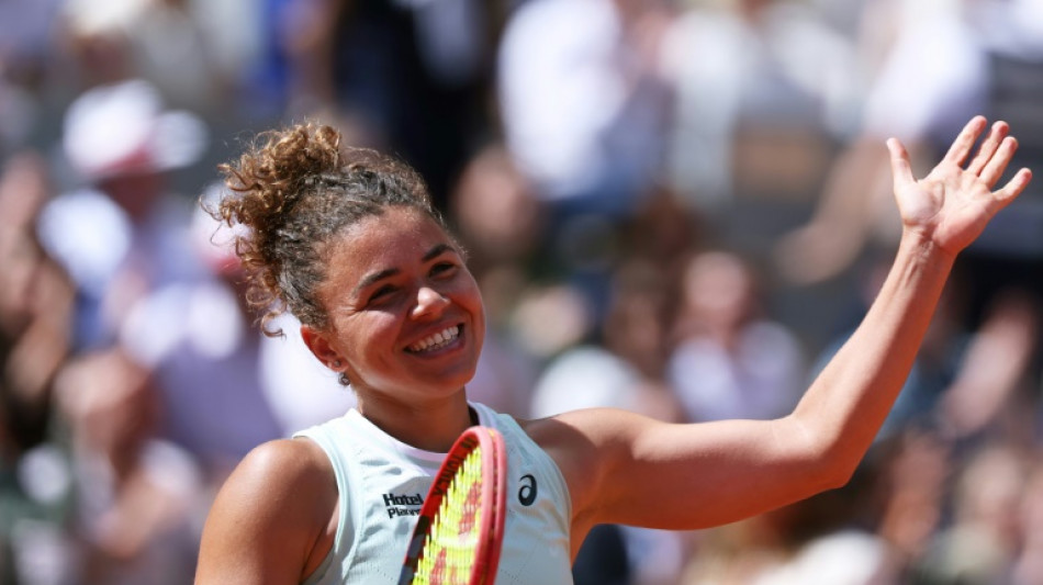 Jasmine Paolini e Mirra Andreeva derrubam favoritas e vão à semifinal de Roland Garros