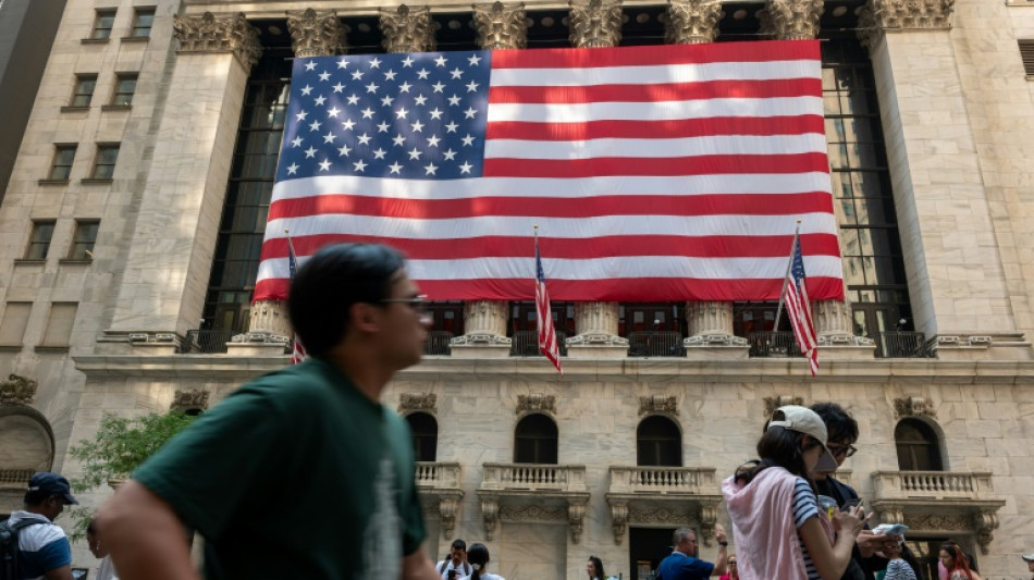 Wall Street termine en berne après l'emploi américain, les taux chutent