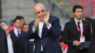 Calcio: Galliani, salvezza? Difficile ma ci dobbiamo provare