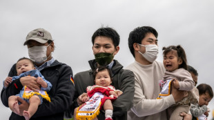 Un fabricante japonés de pañales abandona su producción por la baja natalidad