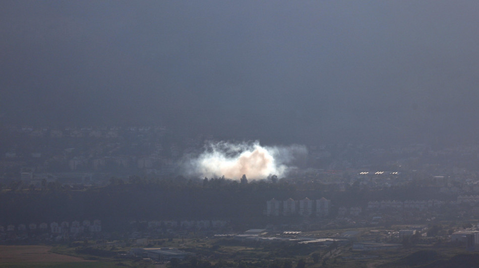 Israele, 'azioni offensive nel sud del Libano'