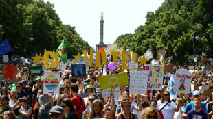 Bundesweite Demonstrationen gegen Rechtsextremismus vor Europawahl