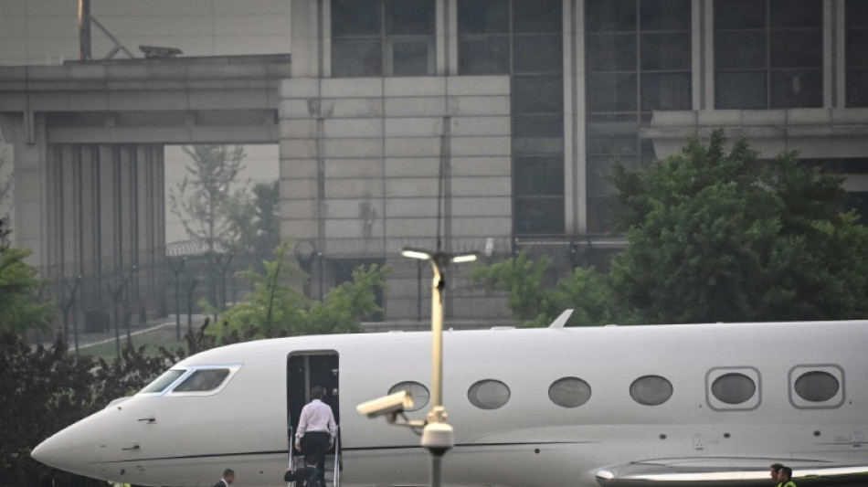 El avión de Elon Musk parte de Shanghái tras completar una visita a China