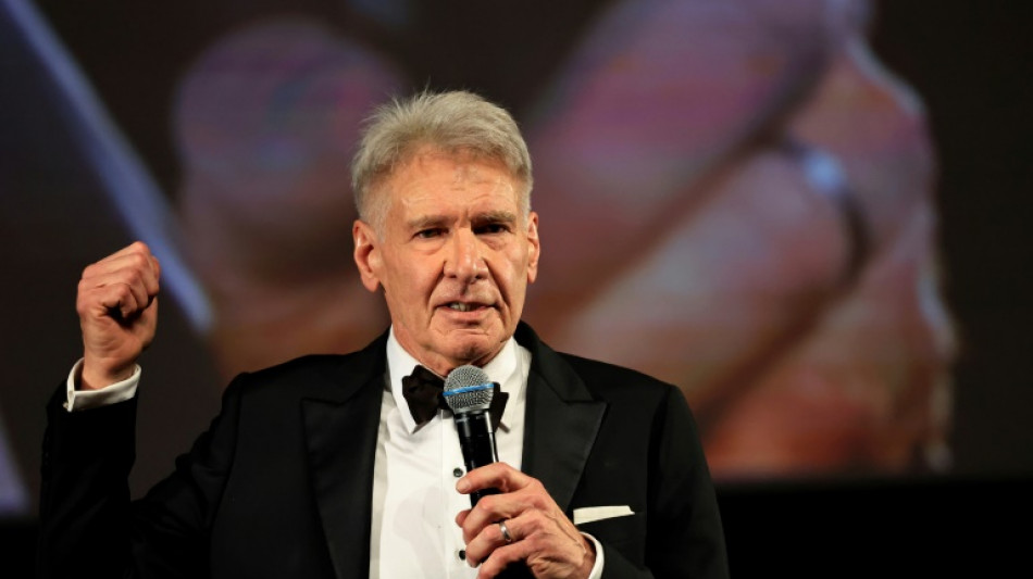 Harrison Ford despide con lágrimas a Indiana Jones y Cannes le da una Palma de Oro