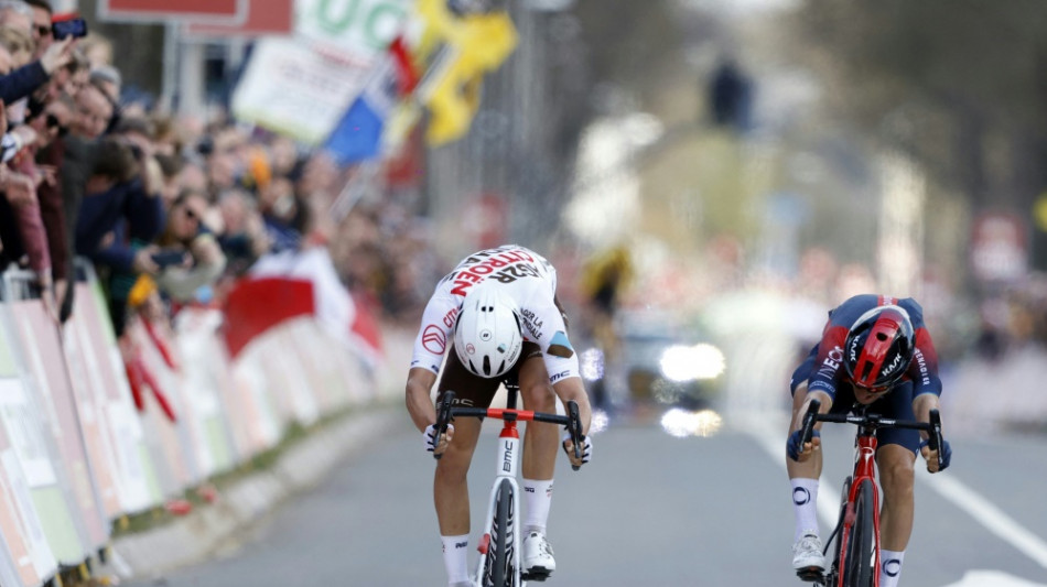 Kwiatkowski gewinnt "Amstel" nach Zielfoto-Chaos