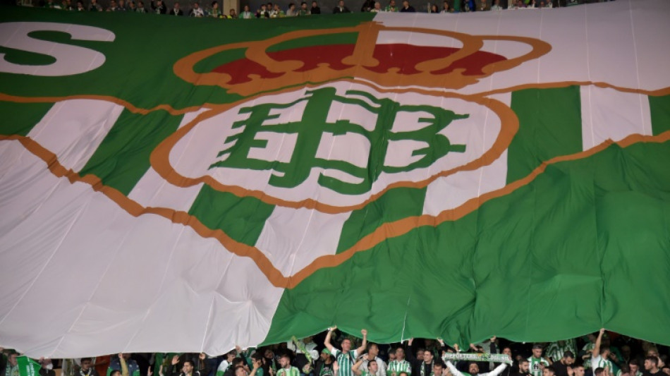 Betis no renuncia a la Champions tras ganar 3-1 al Rayo