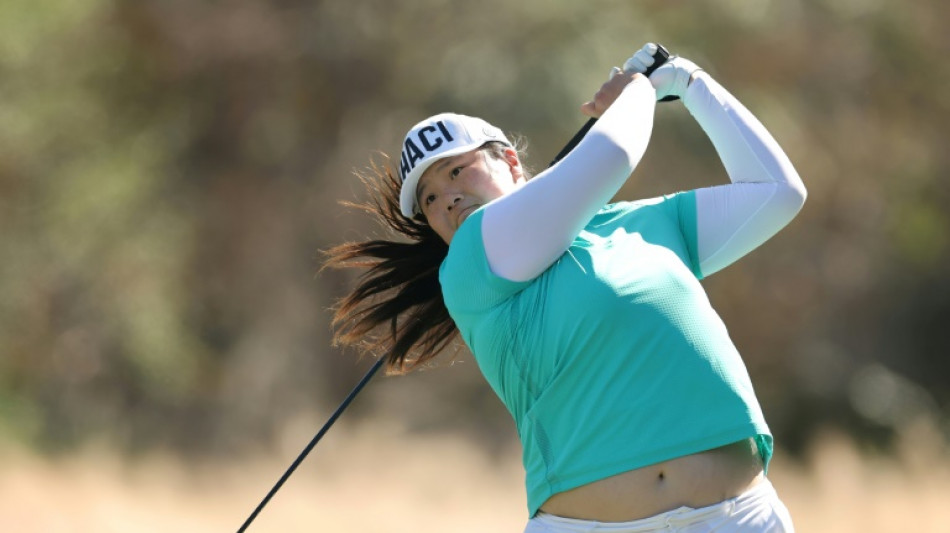 Yin avoids penalty to keep lead as Korda charges at LPGA Tour Championship